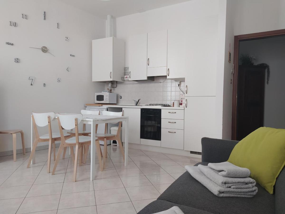 Due Ale - Nuova Casa Di Corte A Trieste Luaran gambar